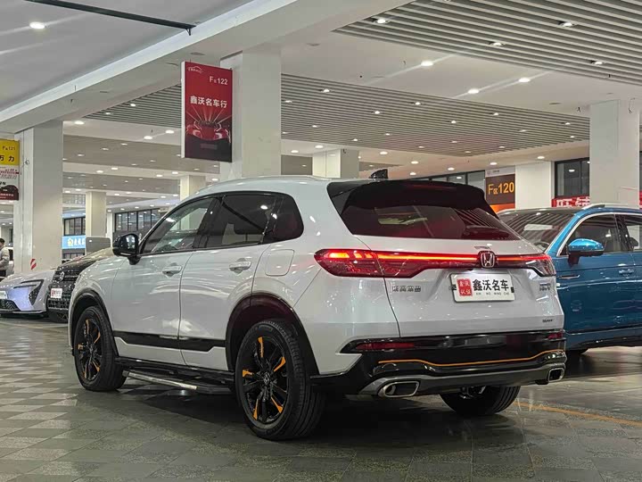 Фото 4 - Honda HR-V