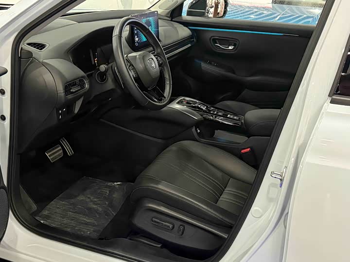 Фото 7 - Honda HR-V