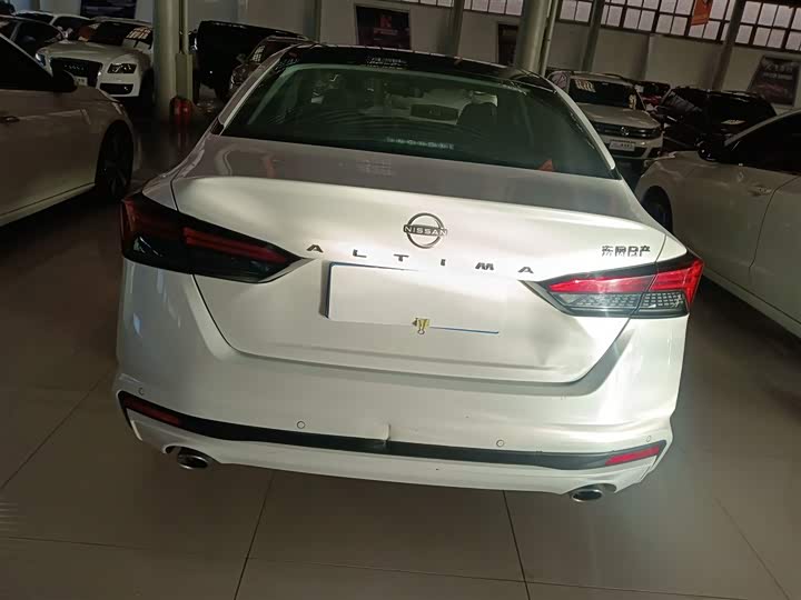 Фото 6 - Nissan Teana