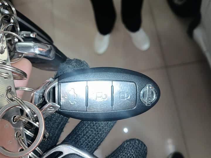 Фото 9 - Nissan Teana