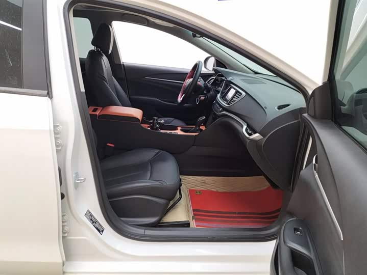 Фото 8 - Buick Excelle GT