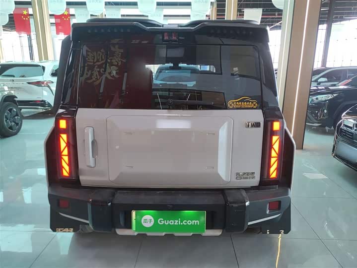 Фото 6 - Chery iCar 03T