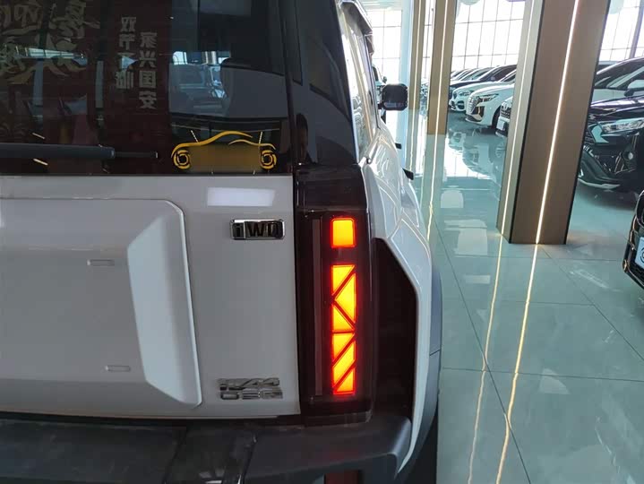 Фото 8 - Chery iCar 03T