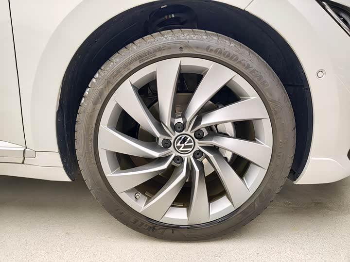 Фото 8 - Volkswagen CC