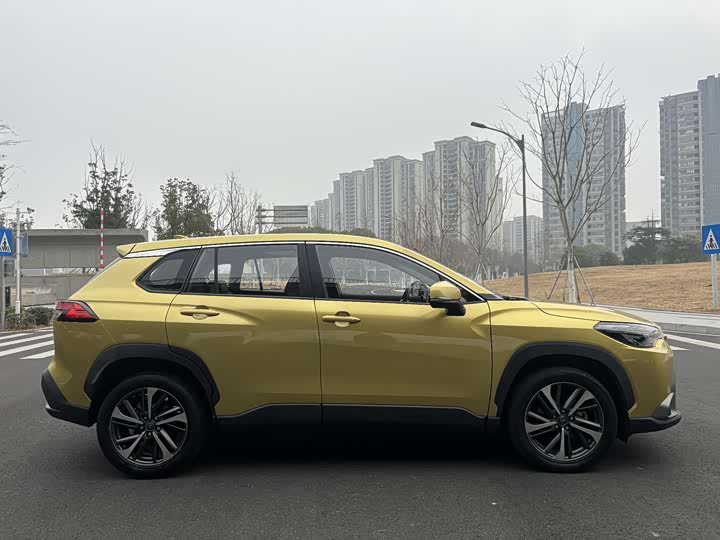 Фото 9 - Toyota Frontlander