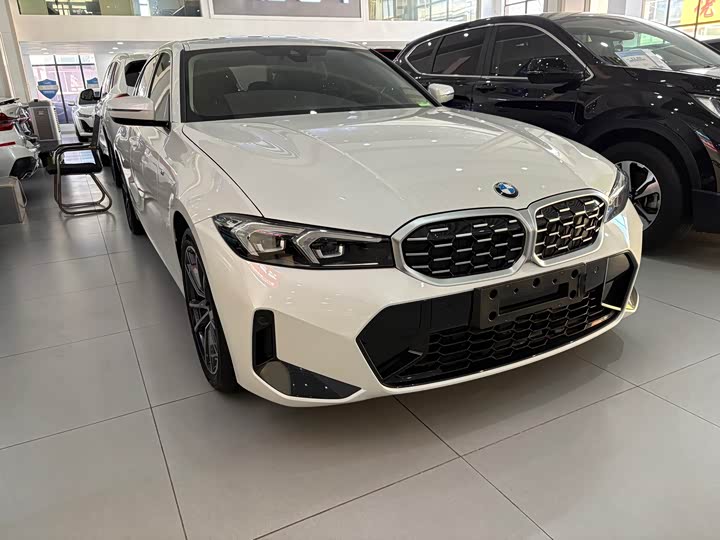 Фото 4 - BMW 3 Series