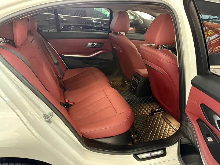 Фото 8 - BMW 3 Series