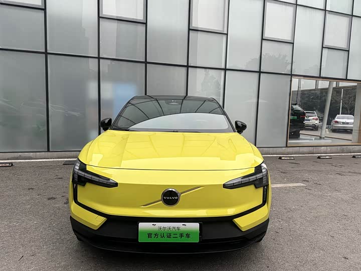 Фото 2 - Volvo EX30