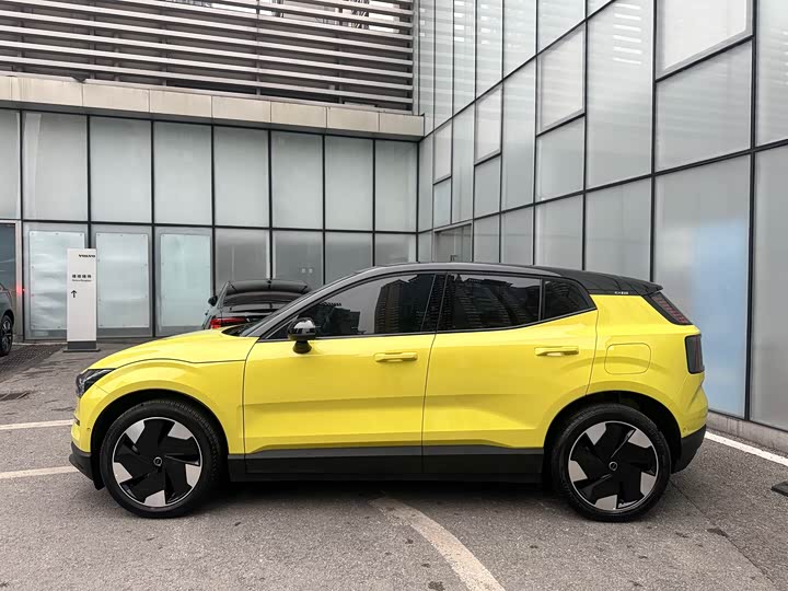 Фото 5 - Volvo EX30