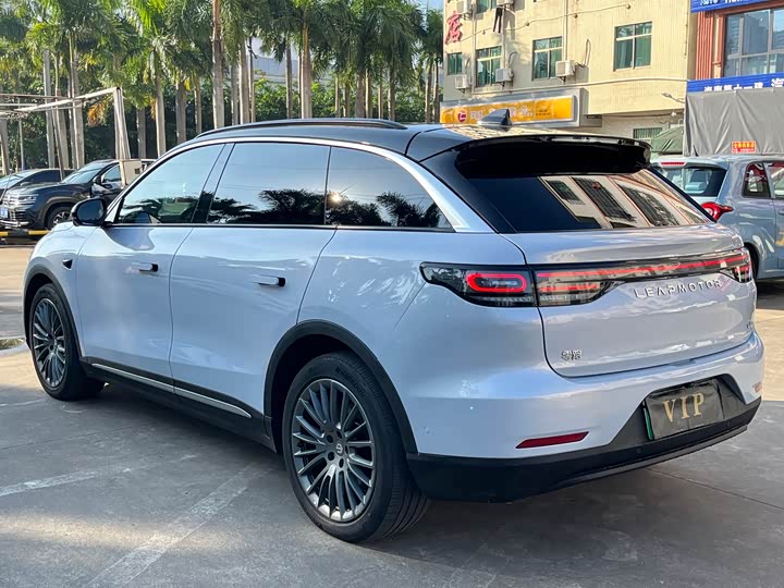 Фото 6 - Leapmotor C11