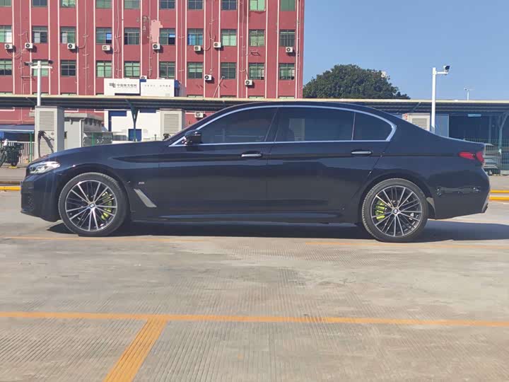 Фото 4 - BMW 5 Series