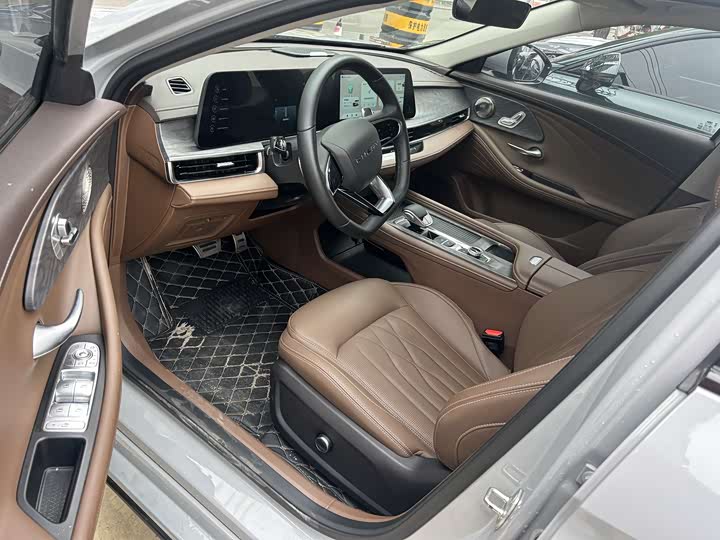 Фото 7 - Chery Arrizo 8