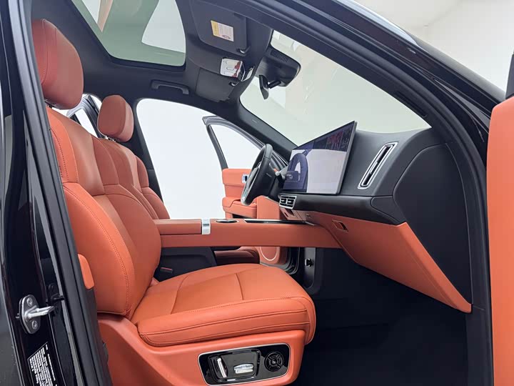 Фото 8 - LiXiang L8