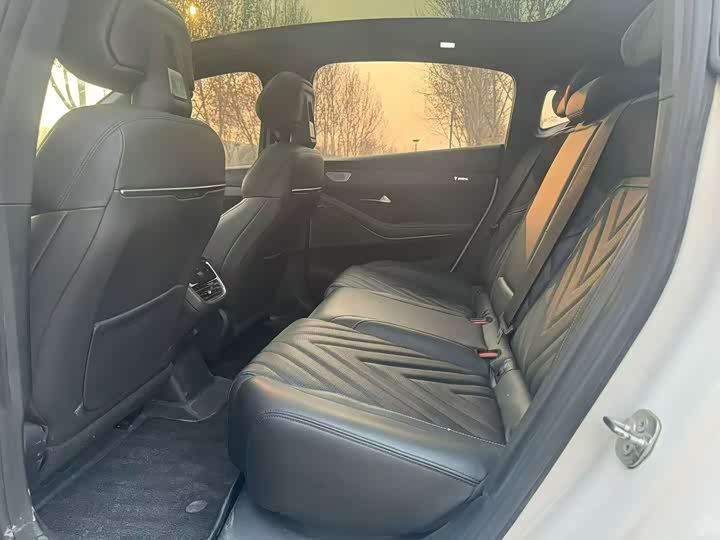 Фото 5 - Changan Deepal SL03