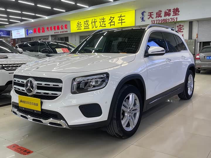 Фото 1 - Mercedes-Benz GLB-Class