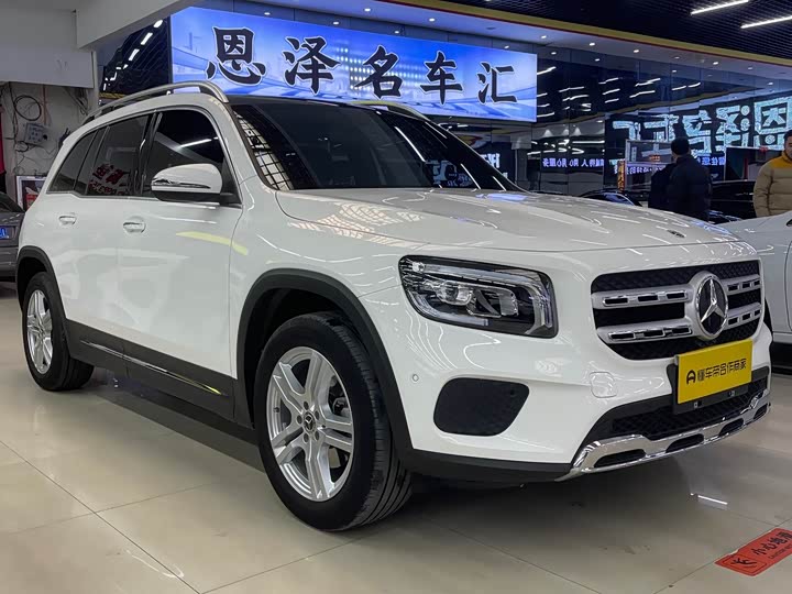 Фото 3 - Mercedes-Benz GLB-Class