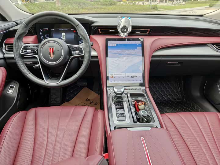 Фото 6 - Hongqi H5