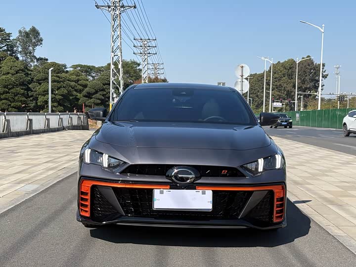 Фото 2 - GAC Trumpchi Empow R