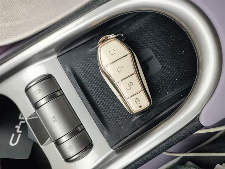 Фото 9 - BYD Dolphin