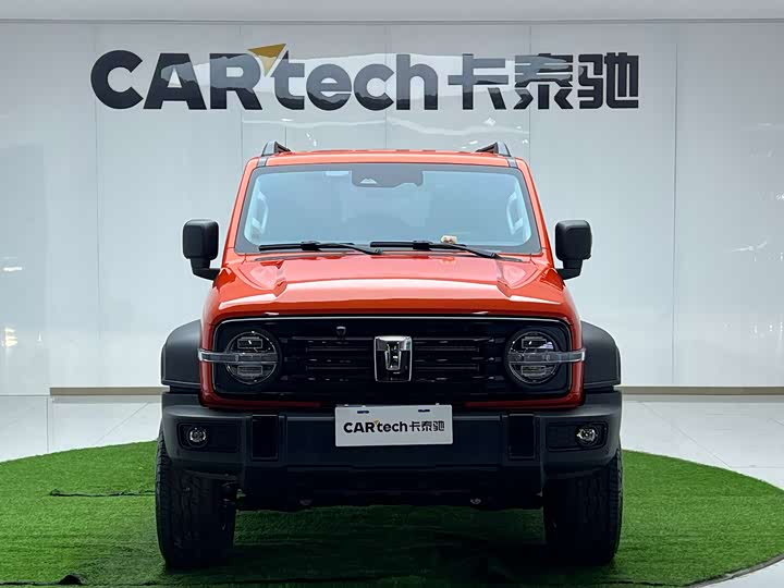 Фото 8 - Tank 300