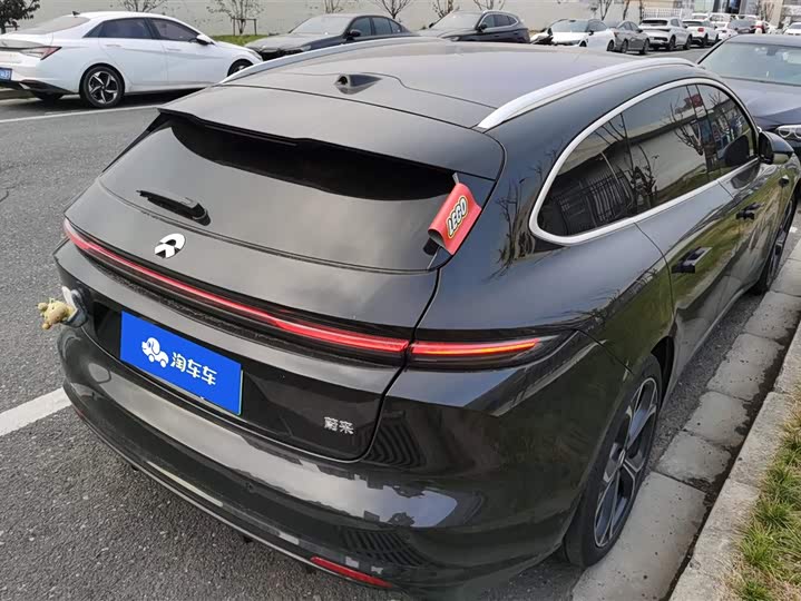 Фото 3 - Nio ET5T