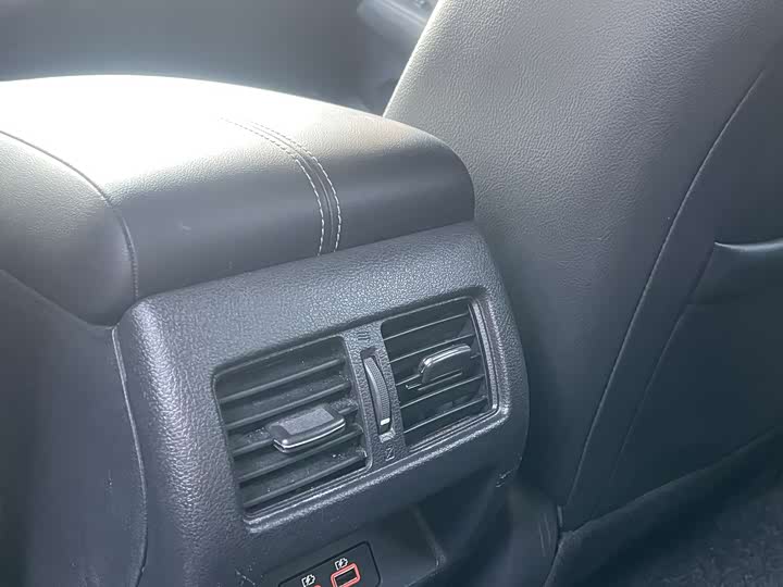 Фото 6 - Nissan Teana