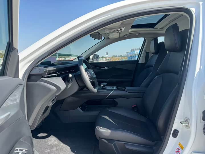 Фото 8 - Changan Yida