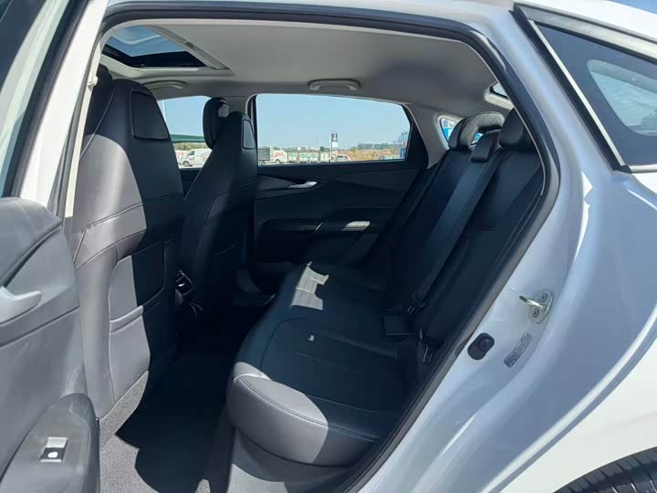 Фото 9 - Changan Yida