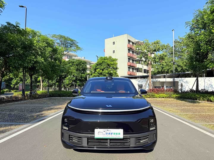 Фото 2 - LiXiang L8