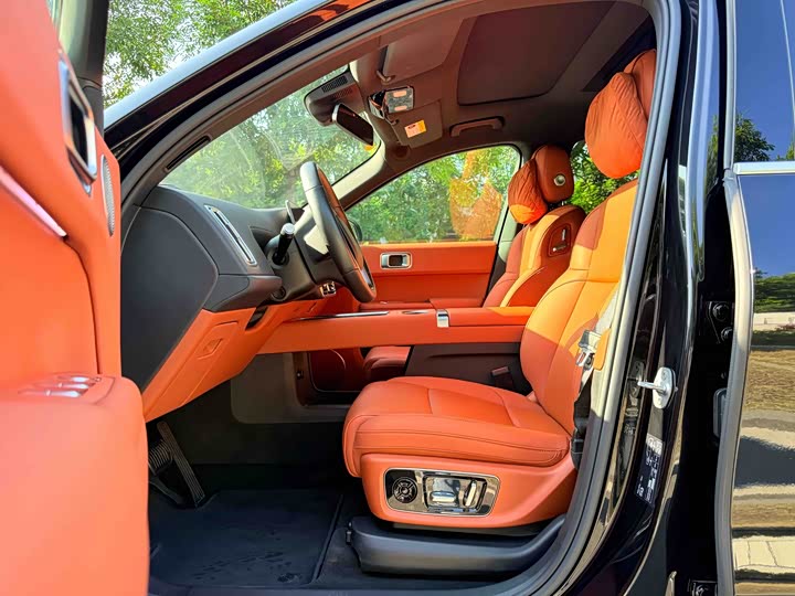 Фото 4 - LiXiang L8