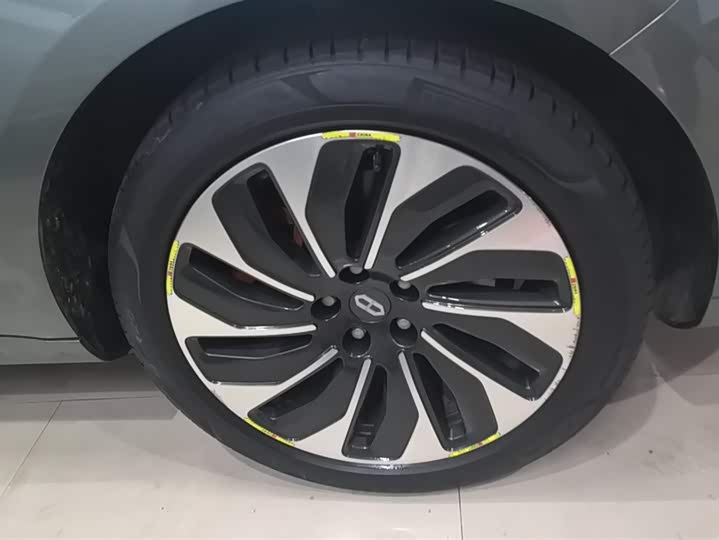 Фото 6 - Aito M5