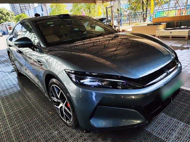 Фото 4 - BYD Han L