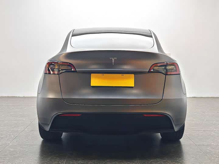 Фото 6 - Tesla Model Y