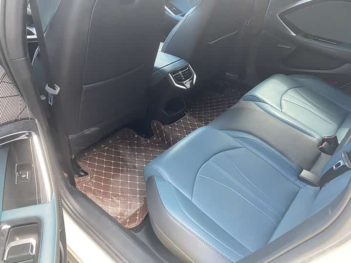 Фото 8 - MG Motor 7