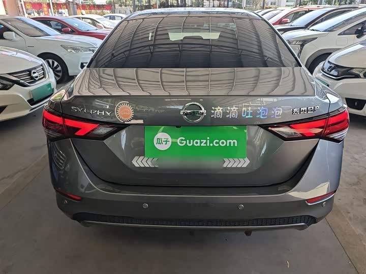 Фото 6 - Nissan Sylphy