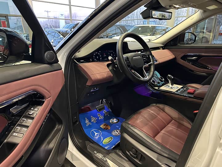 Фото 7 - Land Rover Range Rover Evoque L