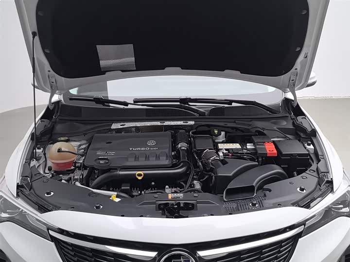 Фото 6 - Buick Verano