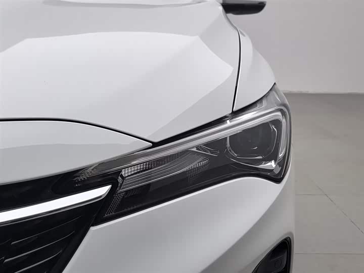 Фото 7 - Buick Verano