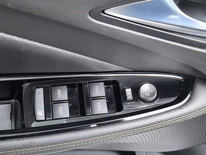 Фото 9 - Buick Verano