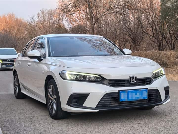 Фото 3 - Honda Civic