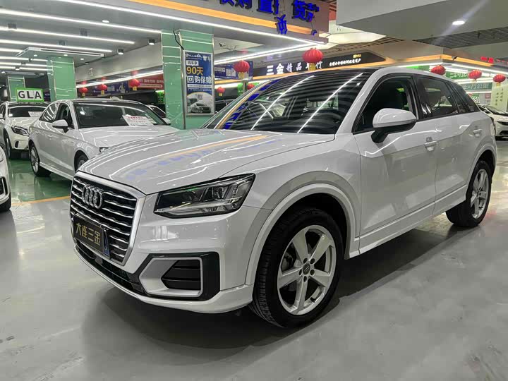 Фото 1 - Audi Q2L