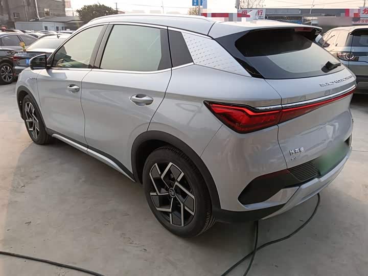 Фото 5 - BYD Yuan Plus