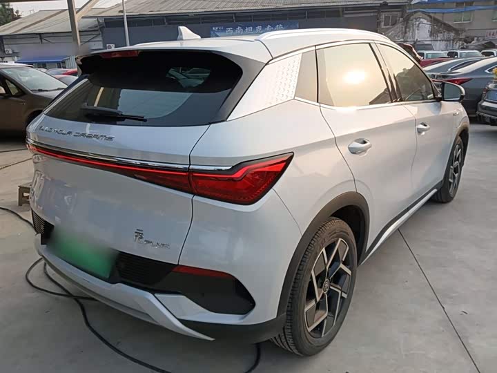 Фото 7 - BYD Yuan Plus