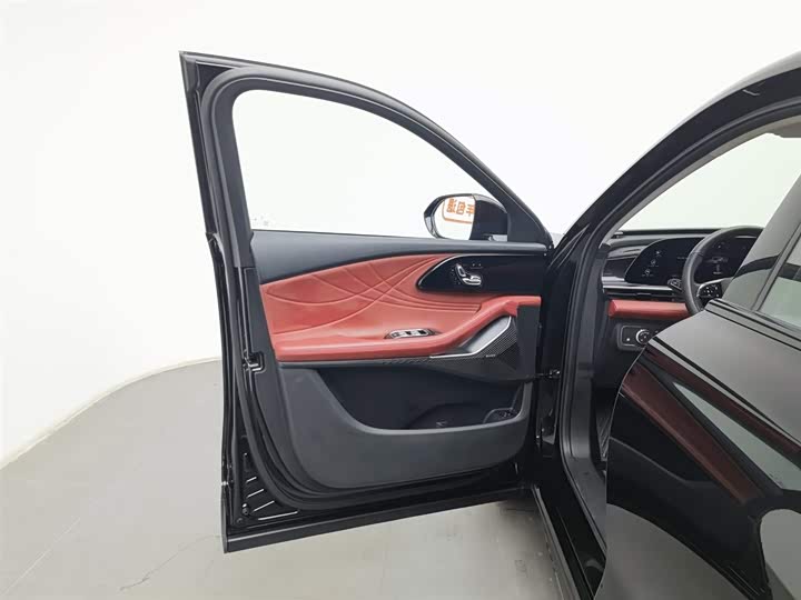 Фото 8 - Exeed RX C-DM Hybrid