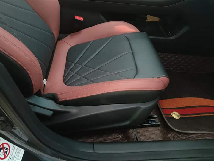 Фото 8 - Changan Eado Plus