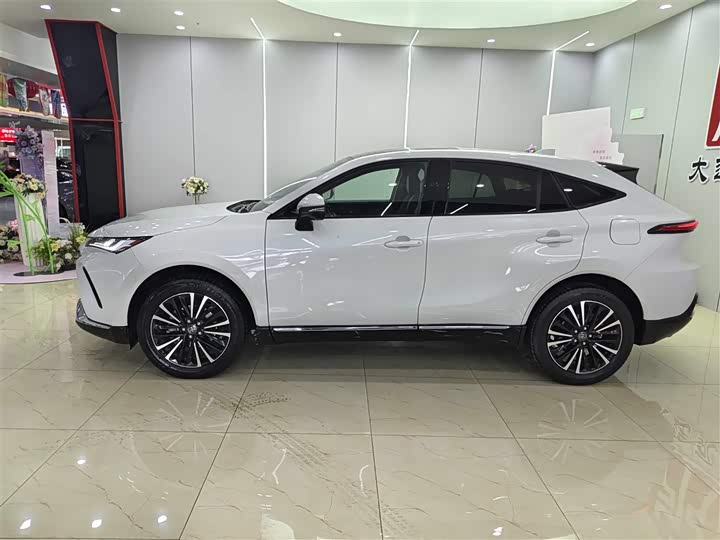 Фото 9 - Toyota Venza