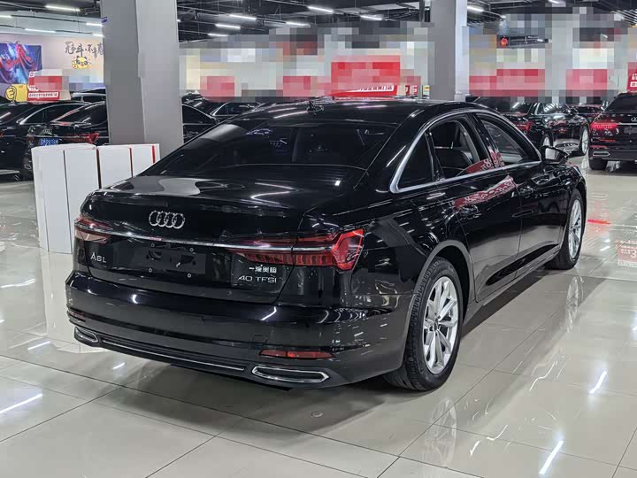 Фото 9 - Audi A6L