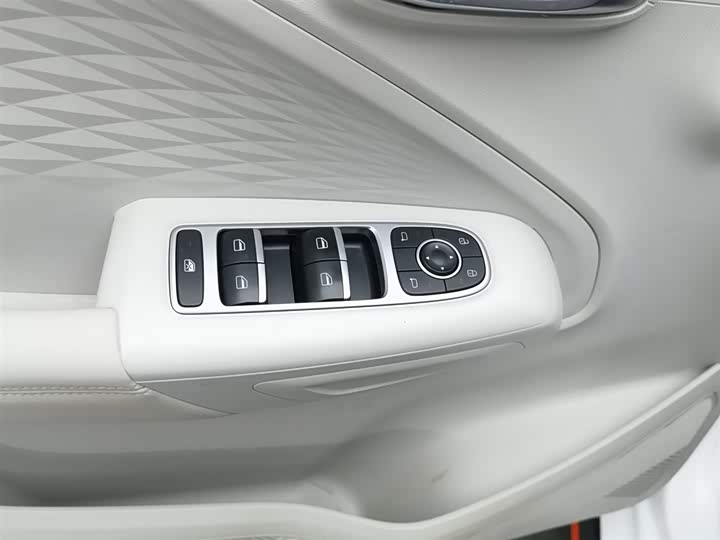 Фото 9 - Chery Tiggo 3x