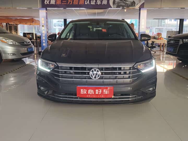 Фото 3 - Volkswagen Sagitar L