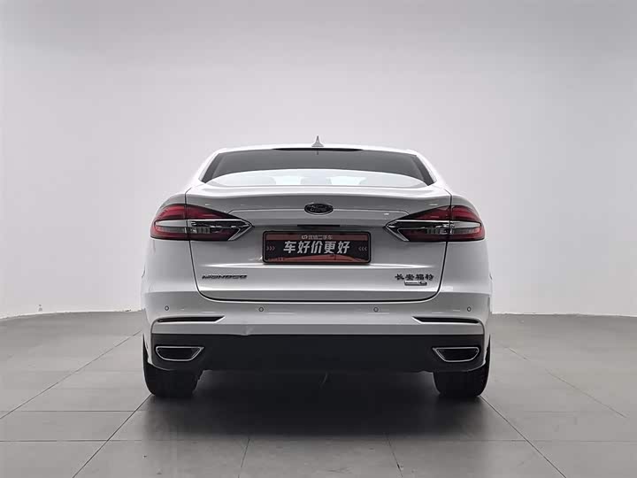 Фото 4 - Ford Mondeo